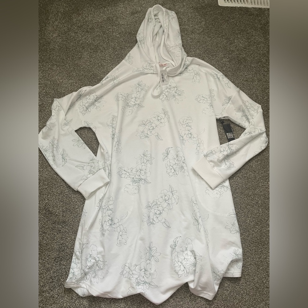 Floral White Hooded Night dress
